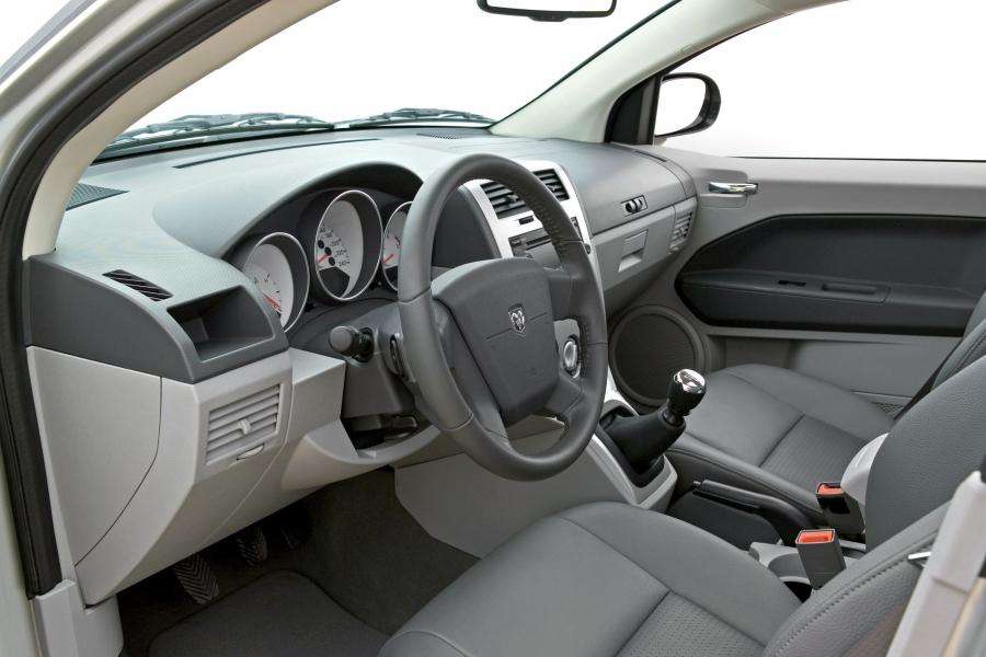  Dodge Caliber 2007 года  (фото 74 из 143)